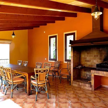 Ses Mires Country house *